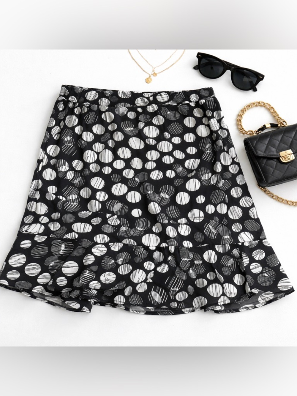 Black & White Abstract Polka Dot Midi Skirt | 2026 Trendy Clean Girl